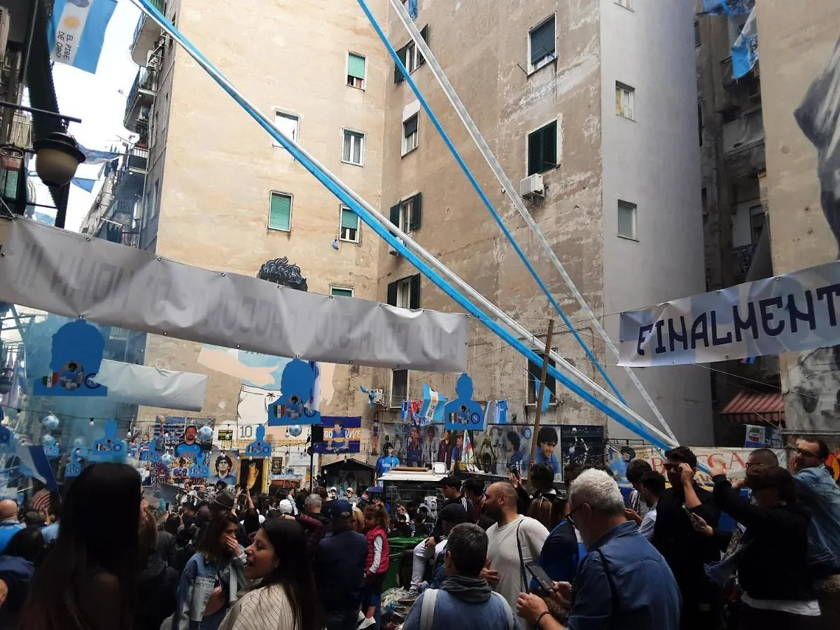 Dimora Maradona Ai Quartieri Spagn0Li Naples 0*,