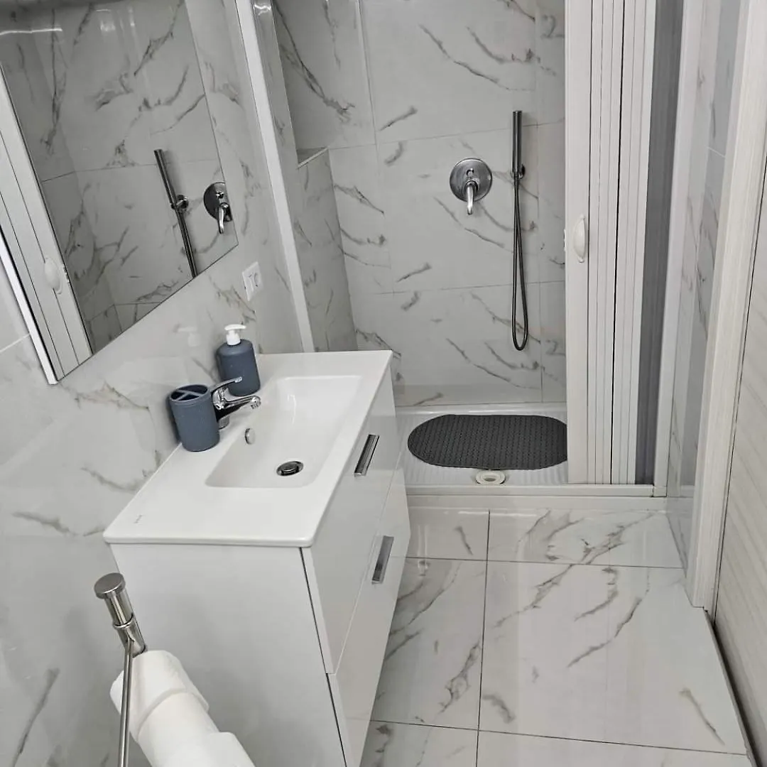 Dimora Maradona Ai Quartieri Spagn0Li Naples Apartment